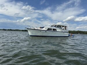 1972 Matthews 45 Flush Deck