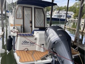 2021 Ranger Tug R-27