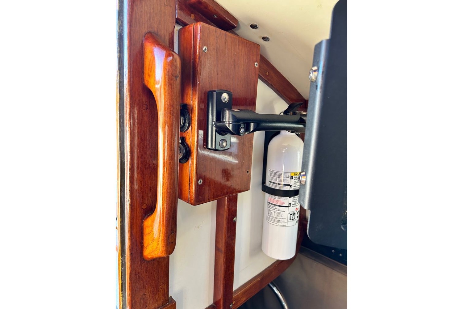 d2e065bb-e8b7-4ad0-b2c8-6550cd2f16f4